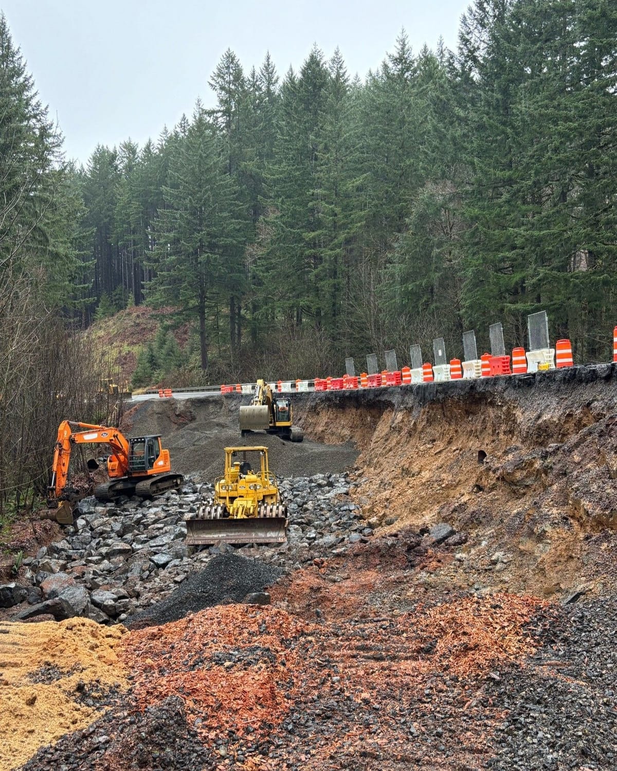 Washington County declares state of emergency over Highway 6